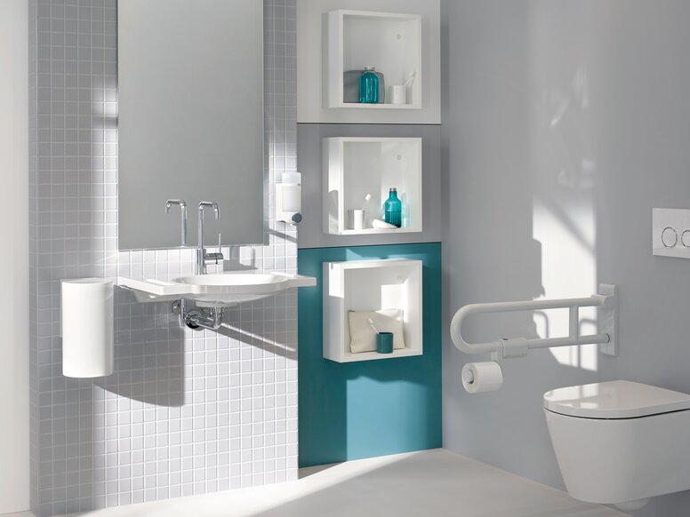 Barrier-free washroom and WC area Series 477/801